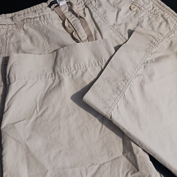 Gap Khaki Linen/Cotton Blend Wide-Leg Cropped Pants w/ Drawstring & Pockets, 10 - Picture 5 of 10